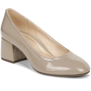 Vionic Carmel Pump Beige Block Heel Pumps size 8